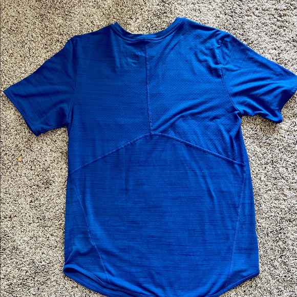 Mens Nike dry fit top - M - Picture 3 of 3